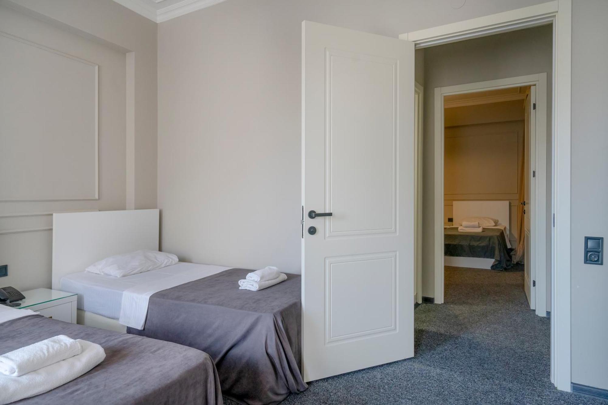 Hotel Piazza Tbilisi ห้อง รูปภาพ